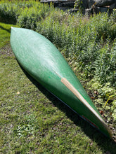 Load image into Gallery viewer, K3-08 - Kevlar Prospector Canoe 17'6'' (3 seats)
