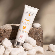 Load image into Gallery viewer, Druide Biolove sunscreen
